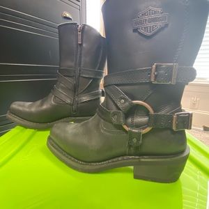 Women's Harley Davidson boots. Size 7.5
